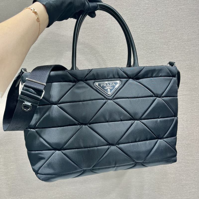 Pra*a tote bags